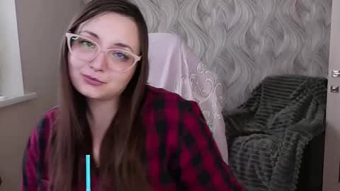 Snapshot of elegant_audacity chatting on 02-21-25, 01:11 Rachel online show from 02-21-25, 01:11