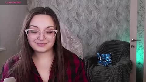 Snapshot of elegant_audacity chatting on 03-04-25, 12:22 Rachel online show from 03-04-25, 12:22