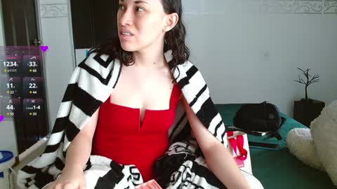 Snapshot of elektra_and_konan_01 chatting on 01-06-25, 02:25 Elektra and Konan online show from 01-06-25, 02:25