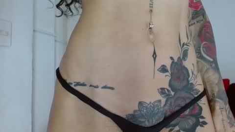 Snapshot of elektratattoo chatting on 12-11-24, 04:31 elektra online show from 12-11-24, 04:31