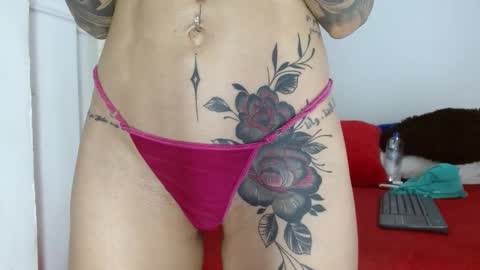 Snapshot of elektratattoo chatting on 12-16-24, 04:13 elektra online show from 12-16-24, 04:13
