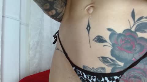 Snapshot of elektratattoo chatting on 03-12-25, 04:24 elektra online show from 03-12-25, 04:24