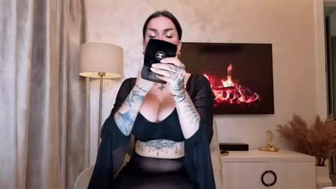 ElektraSheDemon online show from 08-08-26, 06:48