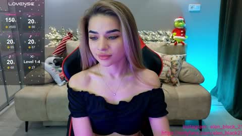 Snapshot of elen_black_23 chatting on 12-12-24, 12:16 Lena - online show from 12-12-24, 12:16