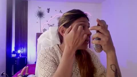 Snapshot of elena_detroya_ chatting on 10-13-25, 12:49 Elena online show from 10-13-25, 12:49