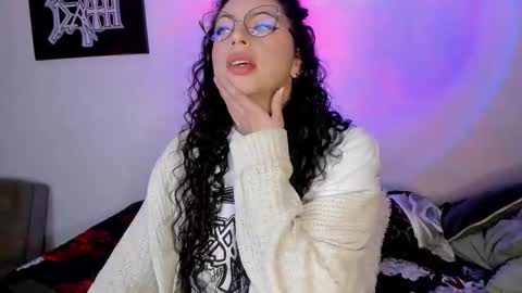 Elena  online show from 02-24-25, 04:16