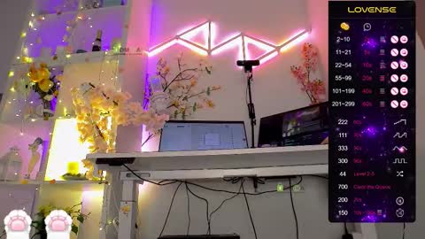 Elena online show from 03-12-26, 09:54