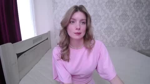Elena online show from 06-16-26, 09:12