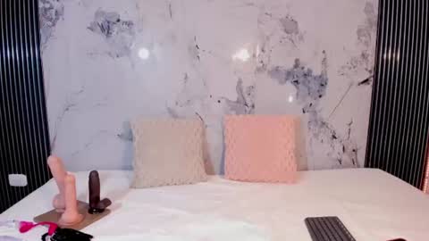 elena_wolff online show from 06-29-26, 11:32