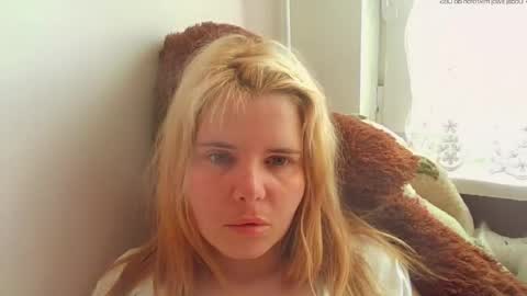 Snapshot of elenaflirt chatting on 05-13-26, 10:12 Elena online show from 05-13-26, 10:12