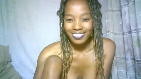 elenah013 online show from 01-27-25, 06:19