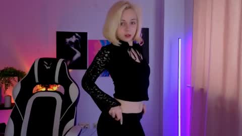 elenamonroe_ online show from 04-20-26, 04:59