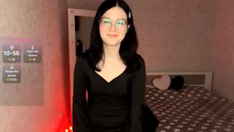 Snapshot of eleniswackhammer chatting on 02-03-26, 02:53 Annie PVT IS OPEN online show from 02-03-26, 02:53