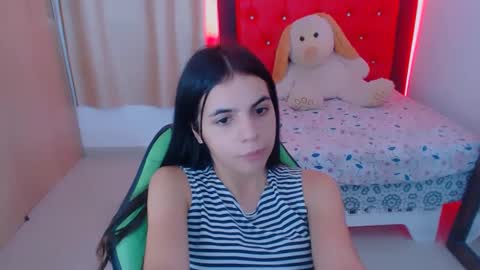 Snapshot of elenna_hotx chatting on 12-27-24, 05:59 agnes online show from 12-27-24, 05:59