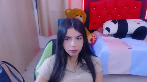 Snapshot of elenna_hotx chatting on 01-17-25, 06:02 agnes online show from 01-17-25, 06:02