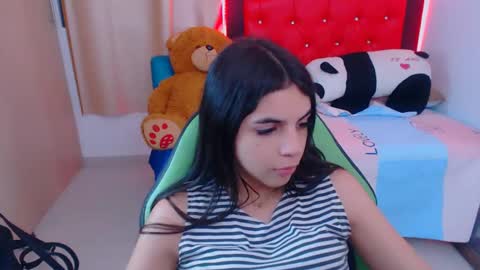 Snapshot of elenna_hotx chatting on 01-23-25, 09:50 agnes online show from 01-23-25, 09:50