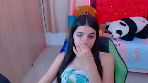 Snapshot of elenna_hotx chatting on 01-30-25, 06:43 agnes online show from 01-30-25, 06:43