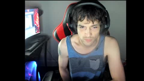 Snapshot of elephantrunkman chatting on 01-01-25, 10:35 elephantrunkman online show from 01-01-25, 10:35