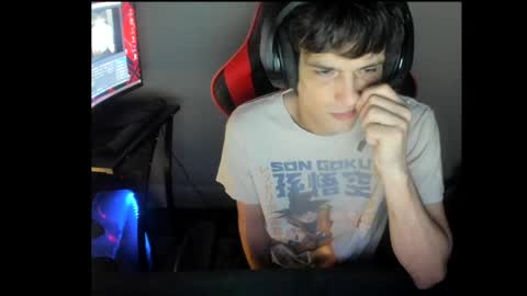 Snapshot of elephantrunkman chatting on 01-12-25, 04:21 elephantrunkman online show from 01-12-25, 04:21