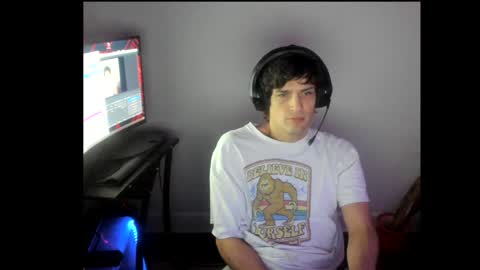 Snapshot of elephantrunkman chatting on 02-08-25, 03:52 elephantrunkman online show from 02-08-25, 03:52