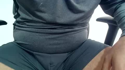 Wife is on the other room online show from 11-03-25, 05:58