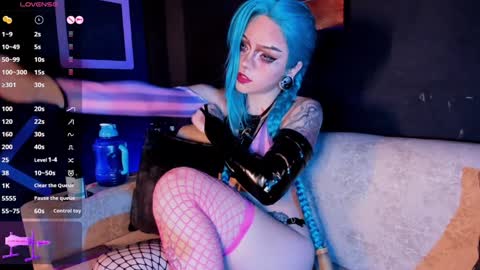 ELETTRA online show from 12-29-24, 04:40