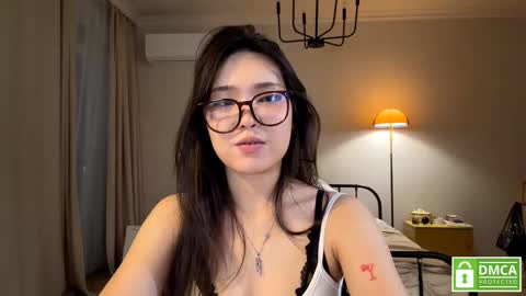 Snapshot of elfredaruckle chatting on 03-03-26, 06:47 Aira online show from 03-03-26, 06:47