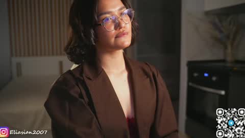 Eli  online show from 04-17-26, 03:04