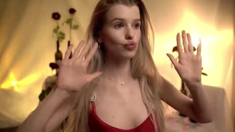 Snapshot of eli_journey chatting on 02-14-26, 11:23 Eli online show from 02-14-26, 11:23