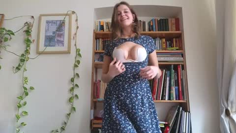 Snapshot of eli_sun chatting on 02-06-25, 12:59 ELI Guys Im immersed in my studies its time for exams. I hope to be here on Friday online show from 02-06-25, 12:59