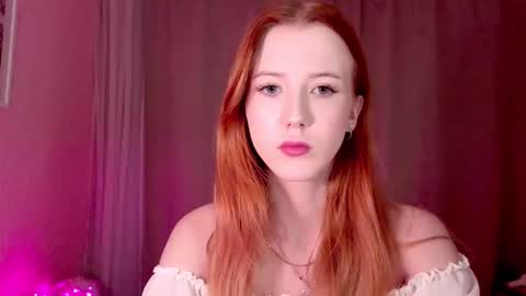 Snapshot of eli_vibe chatting on 10-11-25, 12:54 Eliza online show from 10-11-25, 12:54