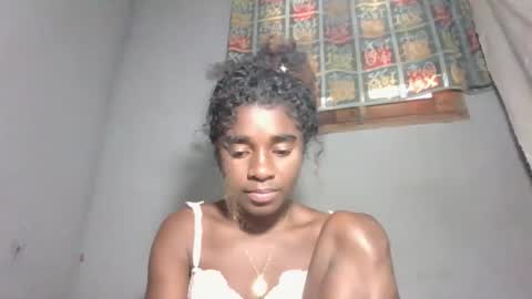 Snapshot of elia011 chatting on 11-04-25, 03:27 elia011 online show from 11-04-25, 03:27