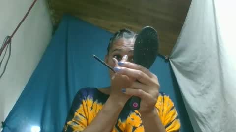 Snapshot of elia011 chatting on 03-11-26, 09:26 elia011 online show from 03-11-26, 09:26