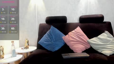  Elian  online show from 09-28-25, 12:32