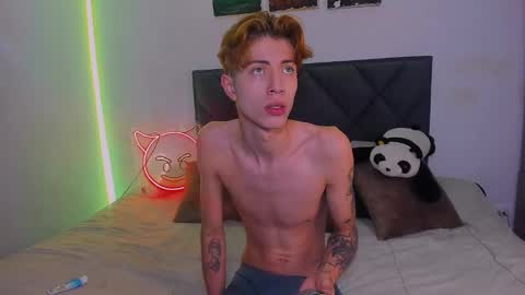 eliann_adam online show from 02-06-25, 02:26