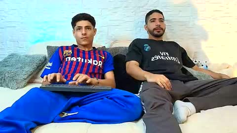 Snapshot of elias_salvatore_ chatting on 05-17-26, 04:03 elias_salvatore_ online show from 05-17-26, 04:03
