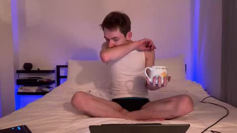 Snapshot of eligraysonx chatting on 01-18-26, 02:26 Eli Grayson online show from 01-18-26, 02:26