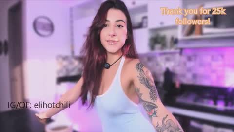 Snapshot of elihotchili chatting on 03-14-26, 10:37 Eli online show from 03-14-26, 10:37