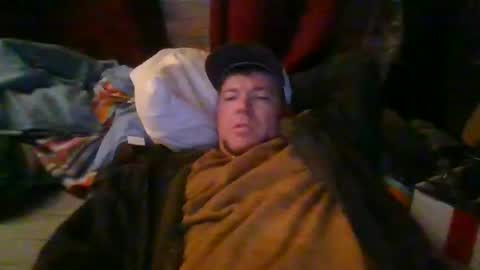 elijahk77756 online show from 12-04-24, 08:45