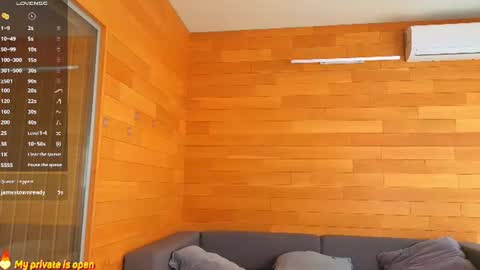 Elina online show from 07-14-26, 01:08