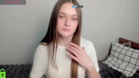 elina_x online show from 05-06-26, 01:49