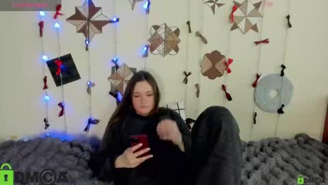 elina_x online show from 06-17-26, 01:23