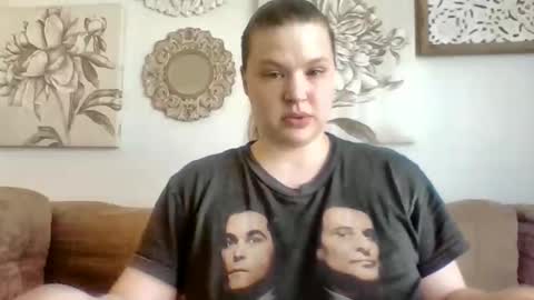Snapshot of elinah_hanile chatting on 02-09-26, 10:25 Elinah online show from 02-09-26, 10:25