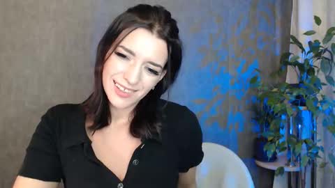 Elina online show from 11-10-25, 11:04
