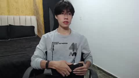 Snapshot of elio_collem chatting on 12-10-24, 08:30 ELIO online show from 12-10-24, 08:30