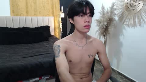 Snapshot of elio_collem chatting on 09-13-25, 04:12 ELIO online show from 09-13-25, 04:12