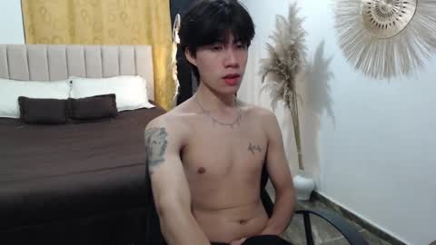 Snapshot of elio_collem chatting on 10-16-25, 07:42 ELIO online show from 10-16-25, 07:42