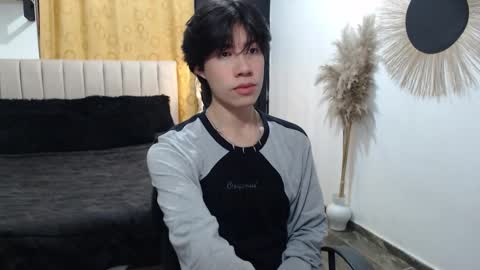 Snapshot of elio_collem chatting on 03-25-26, 02:50 ELIO online show from 03-25-26, 02:50