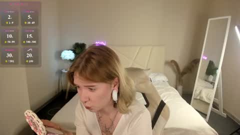 Elira Vane online show from 07-22-26, 01:52