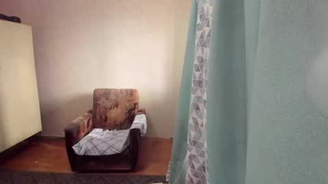 Elis online show from 04-29-26, 09:13